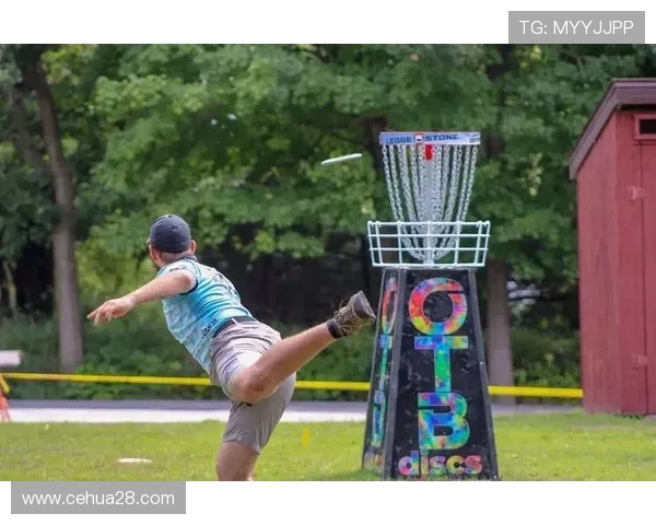 广州飞盘队技术争议引发热议球迷观点各异探讨飞盘运动的未来发展