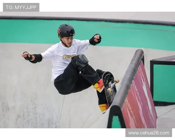 成都滑板队引领潮流最新滑板配合TOP10精彩呈现